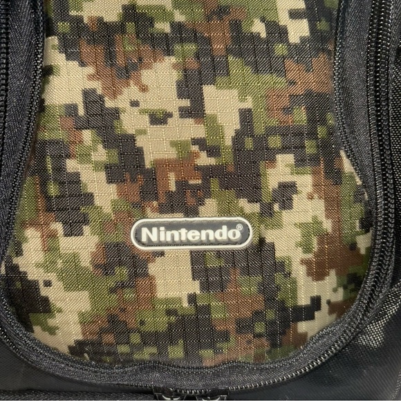 2/$30 Nintendo Camo DS Lite/DSi/3DS Travel Carrying Case Storage Backpack Bag - Picture 6 of 9